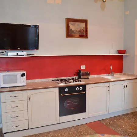 Ca Tornielli Apartment *